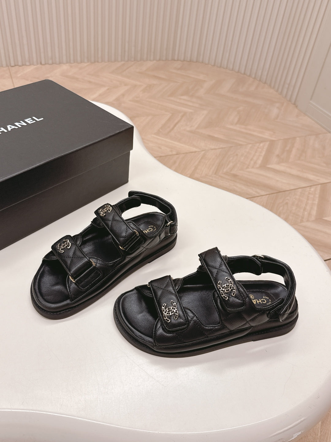 LuxluxHouse Best Quality Chanel Sandals