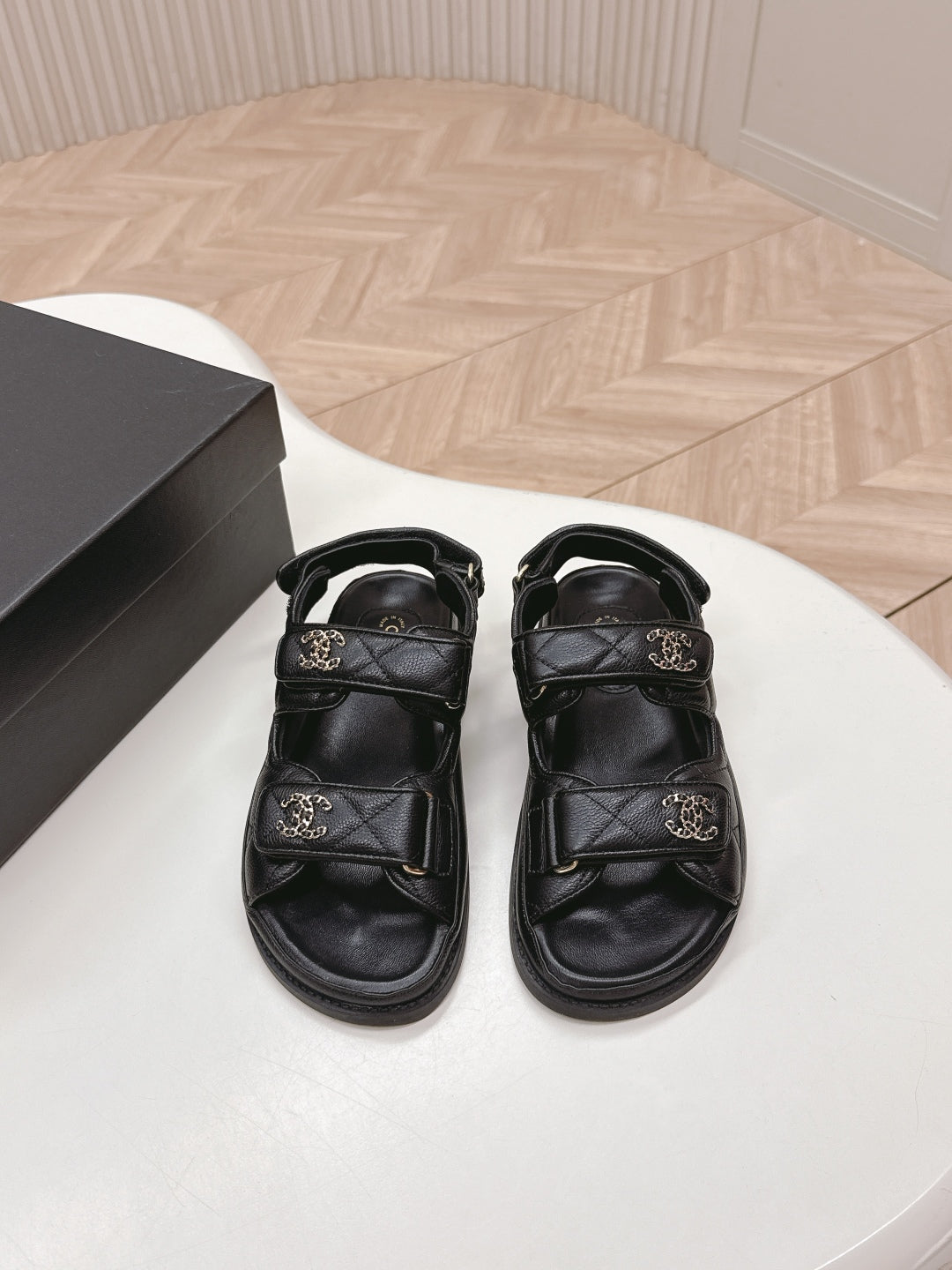 LuxluxHouse Best Quality Chanel Sandals