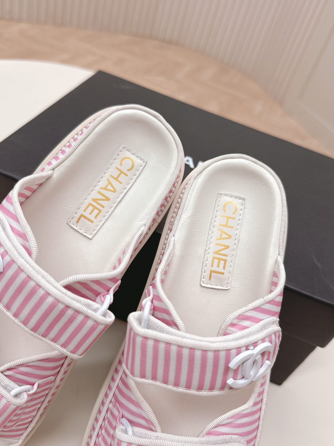LuxluxHouse Best Quality Chanel Sandals