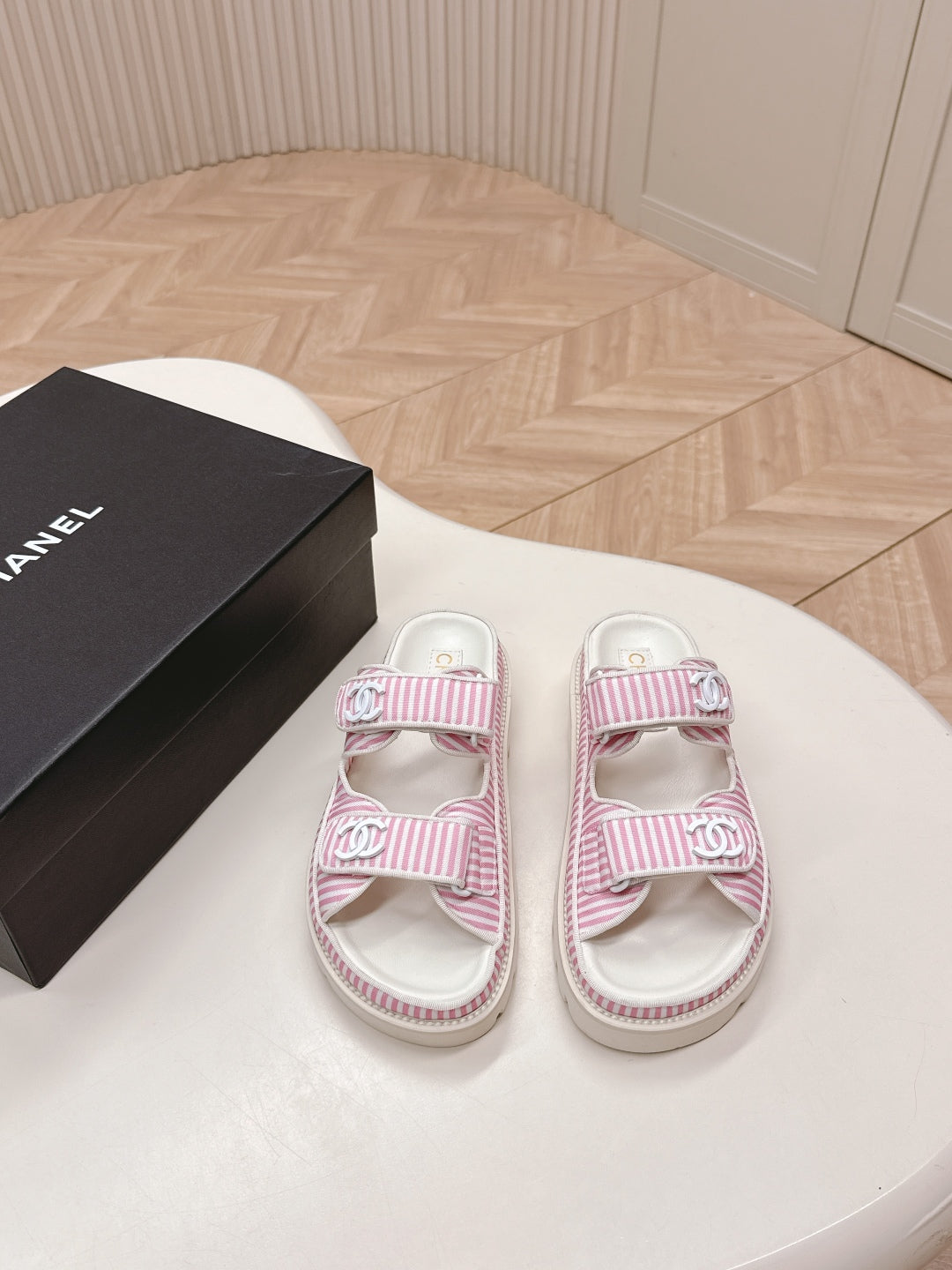 LuxluxHouse Best Quality Chanel Sandals