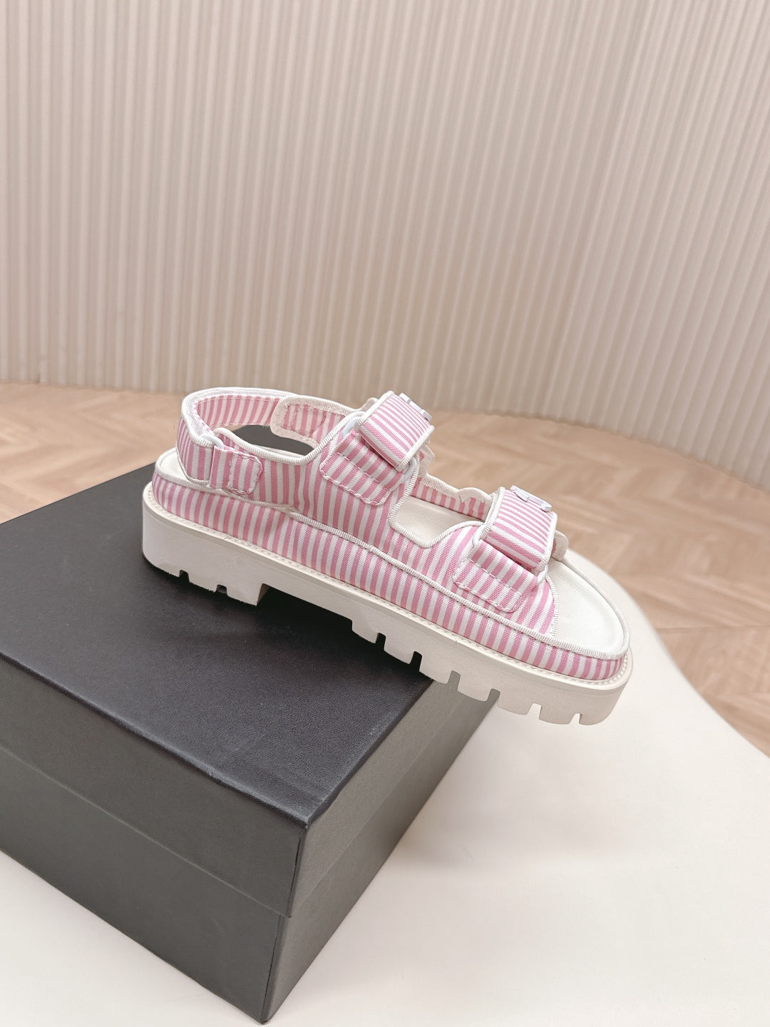 LuxluxHouse Best Quality Chanel Sandals