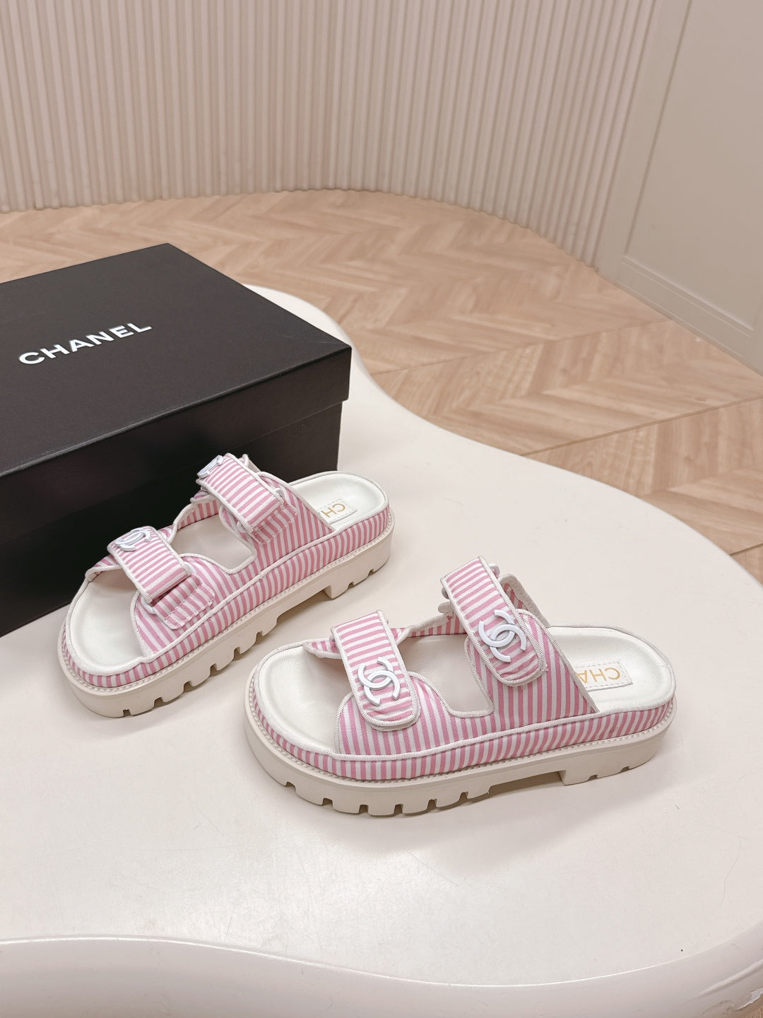 LuxluxHouse Best Quality Chanel Sandals