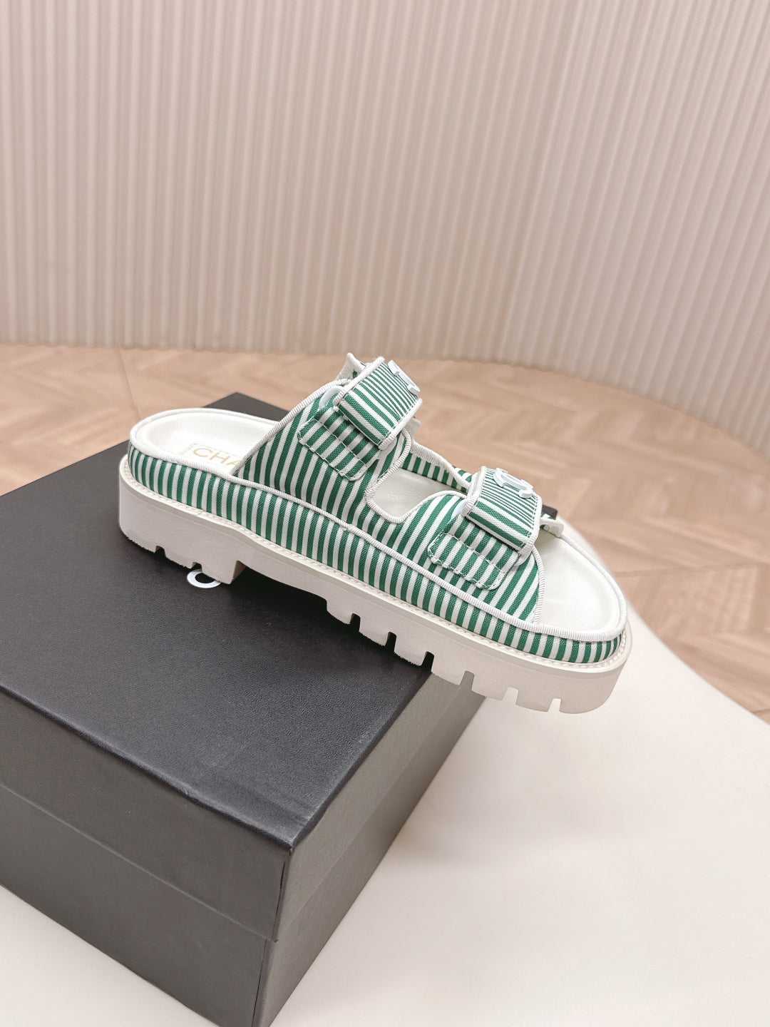 LuxluxHouse Best Quality Chanel Sandals