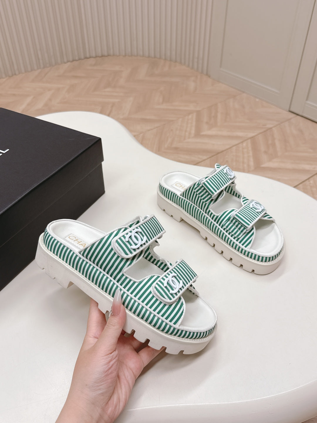 LuxluxHouse Best Quality Chanel Sandals