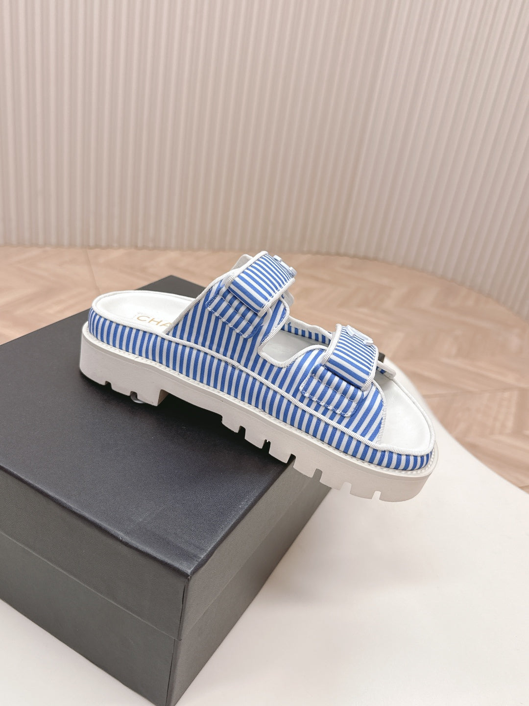 LuxluxHouse Best Quality Chanel Sandals