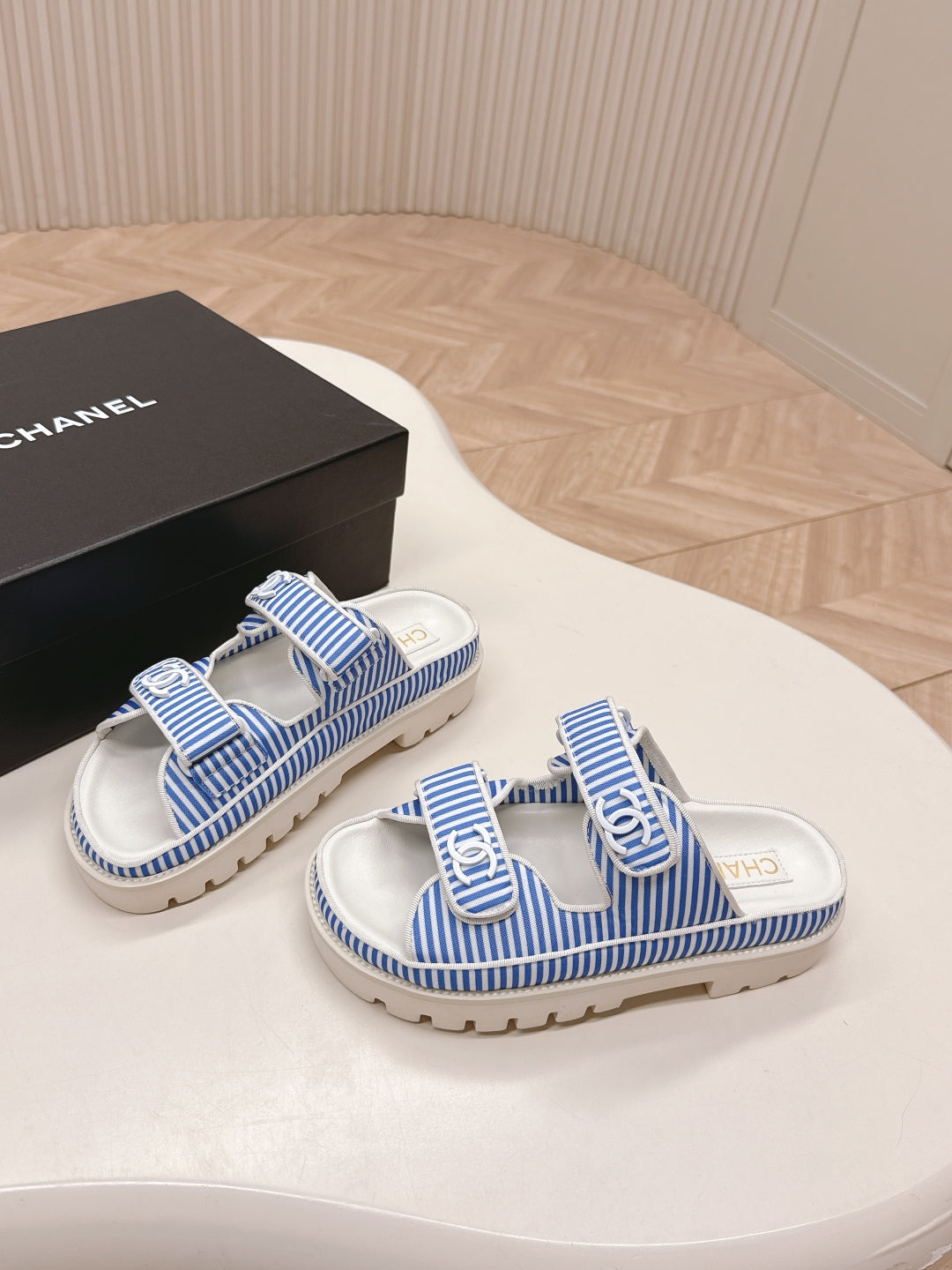 LuxluxHouse Best Quality Chanel Sandals
