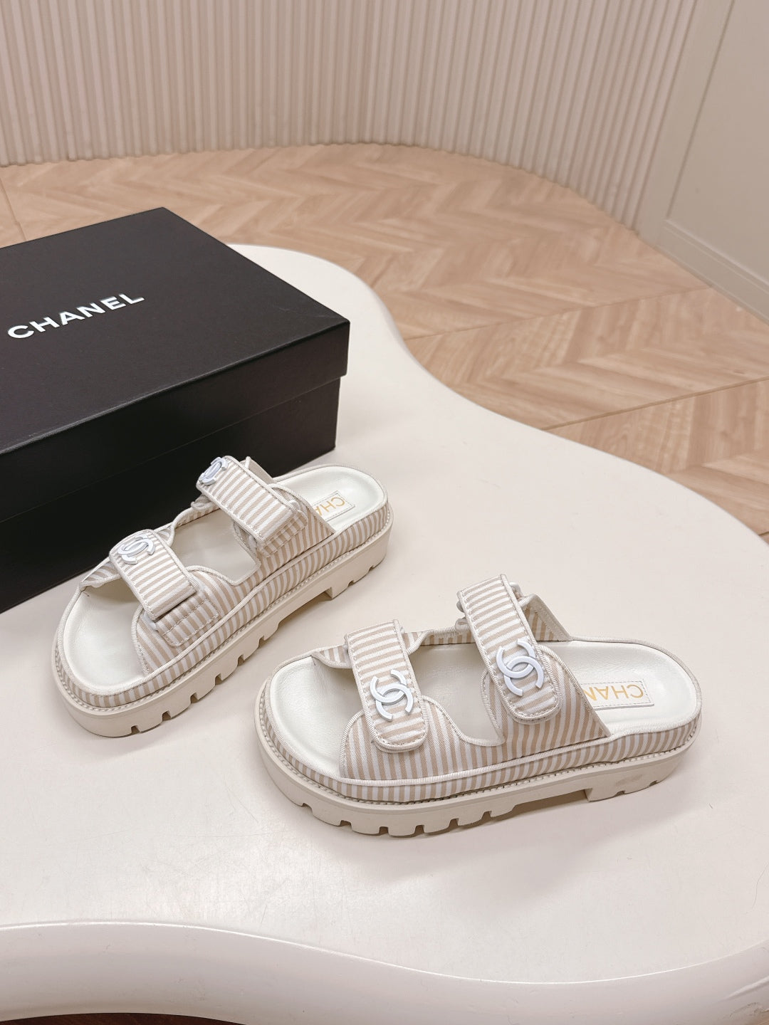 LuxluxHouse Best Quality Chanel Sandals