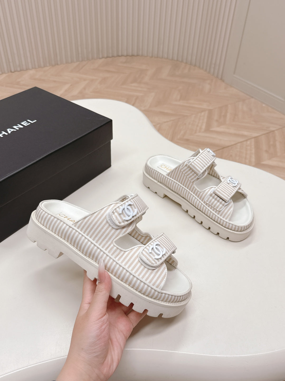 LuxluxHouse Best Quality Chanel Sandals
