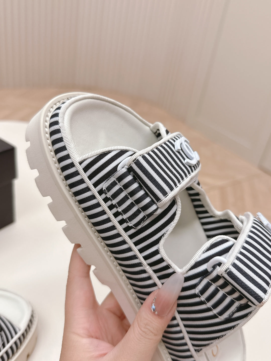 LuxluxHouse Best Quality Chanel Sandals
