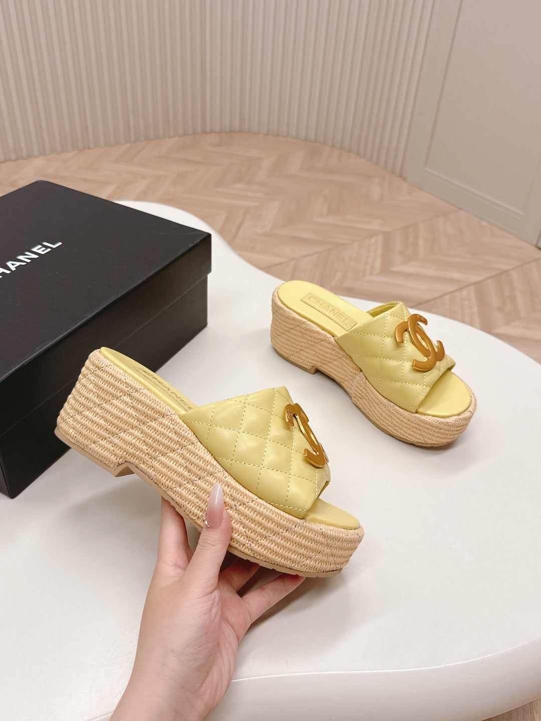 LuxluxHouse Best Quality Chanel Sandals