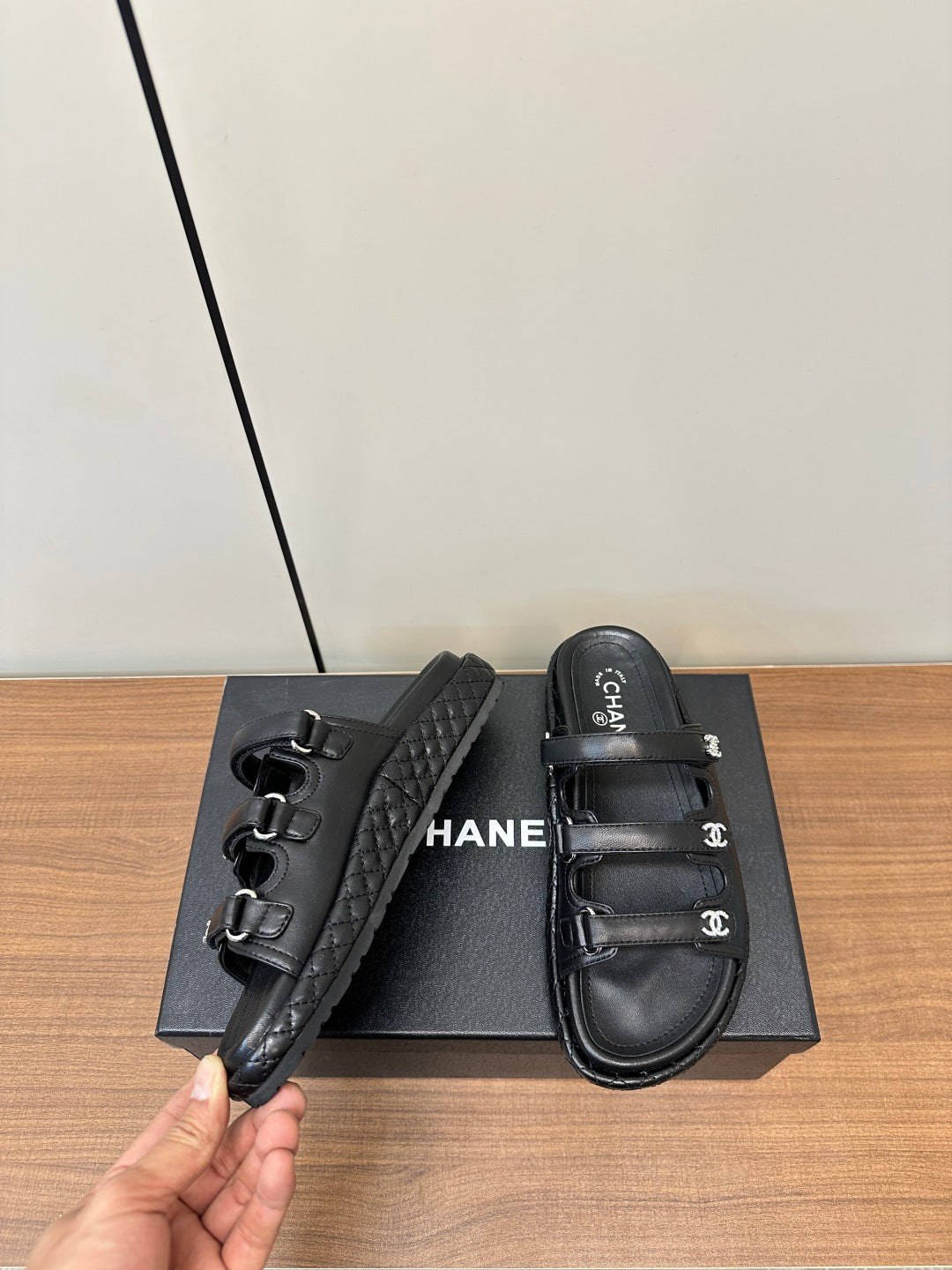 LuxluxHouse Best Quality Chanel Sandals