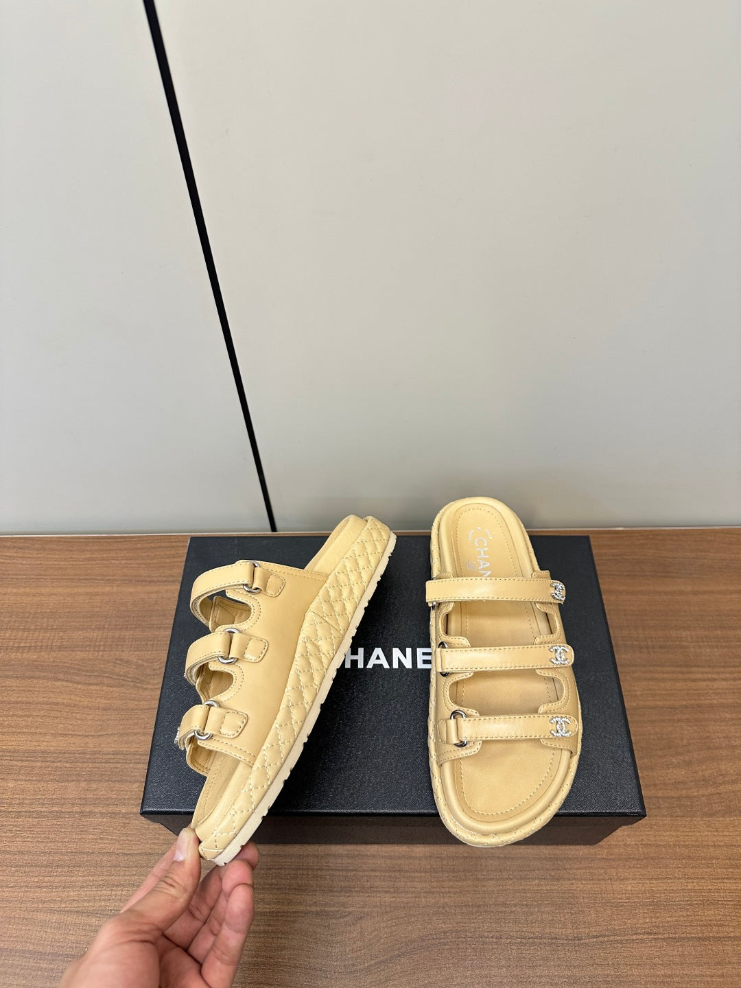 LuxluxHouse Best Quality Chanel Sandals