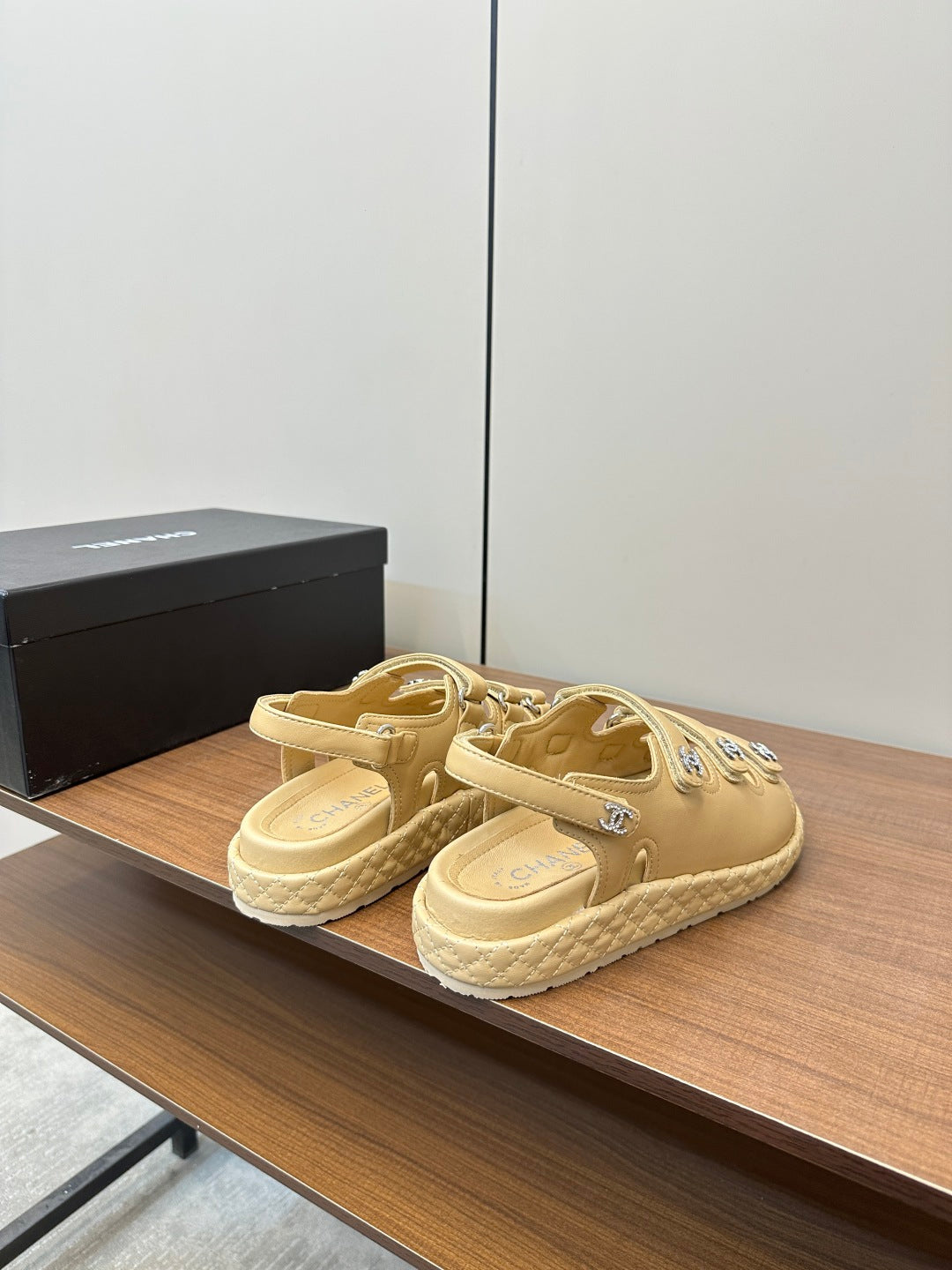LuxluxHouse Best Quality Chanel Sandals