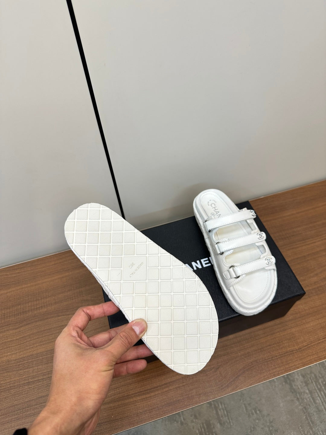 LuxluxHouse Best Quality Chanel Sandals