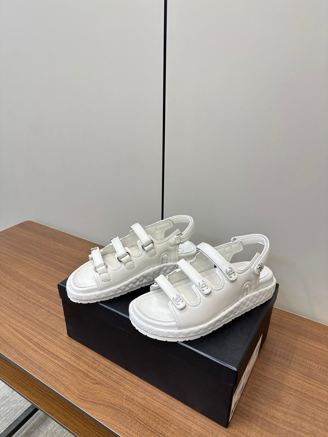 LuxluxHouse Best Quality Chanel Sandals