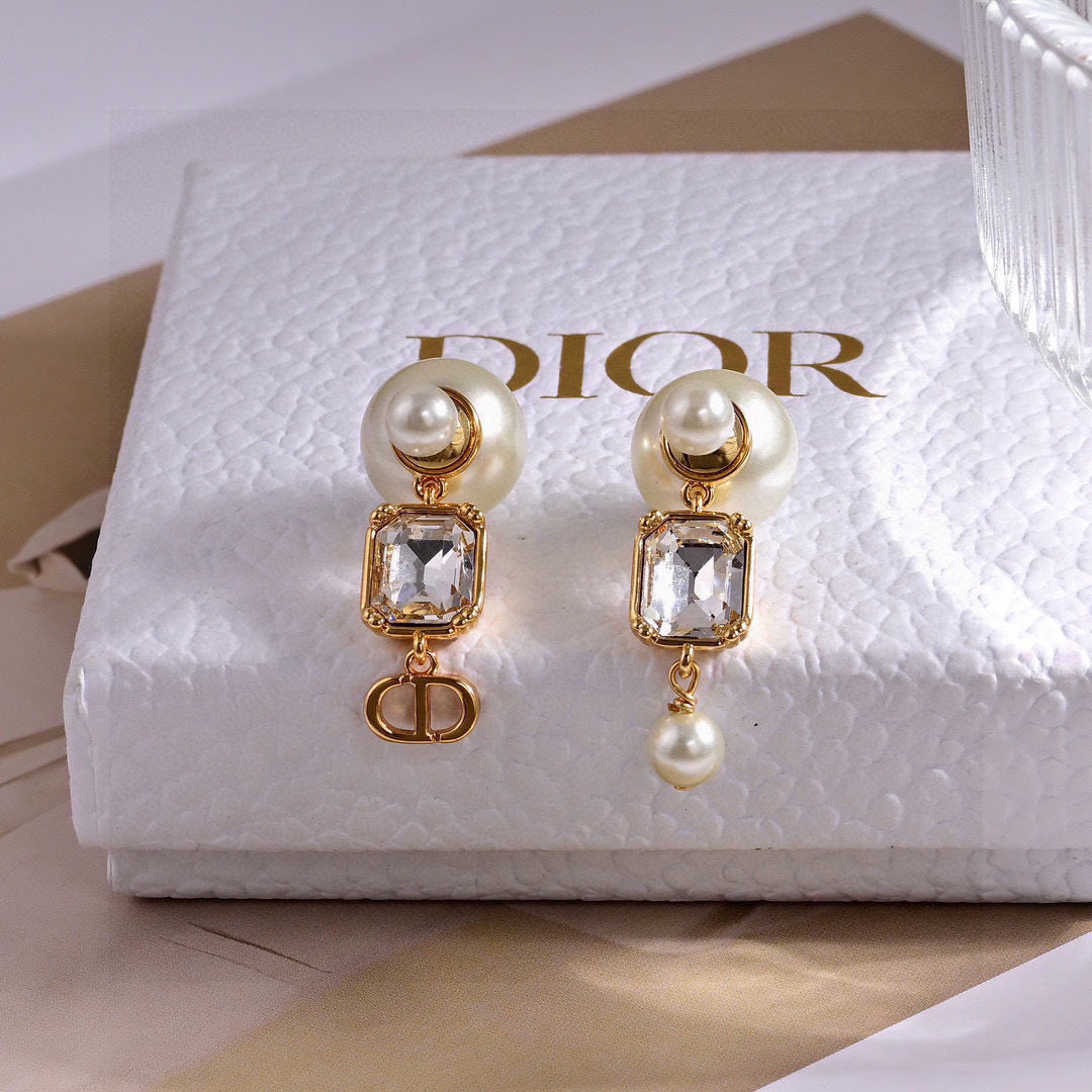 LuxluxHouse Best Quality Accessories Earrings Earrings Dior