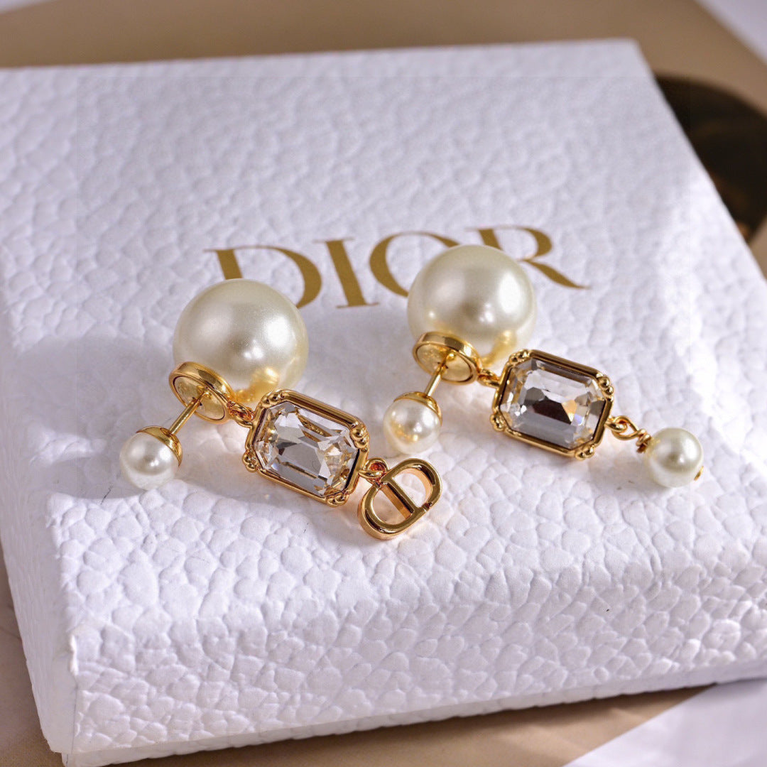 LuxluxHouse Best Quality Accessories Earrings Earrings Dior