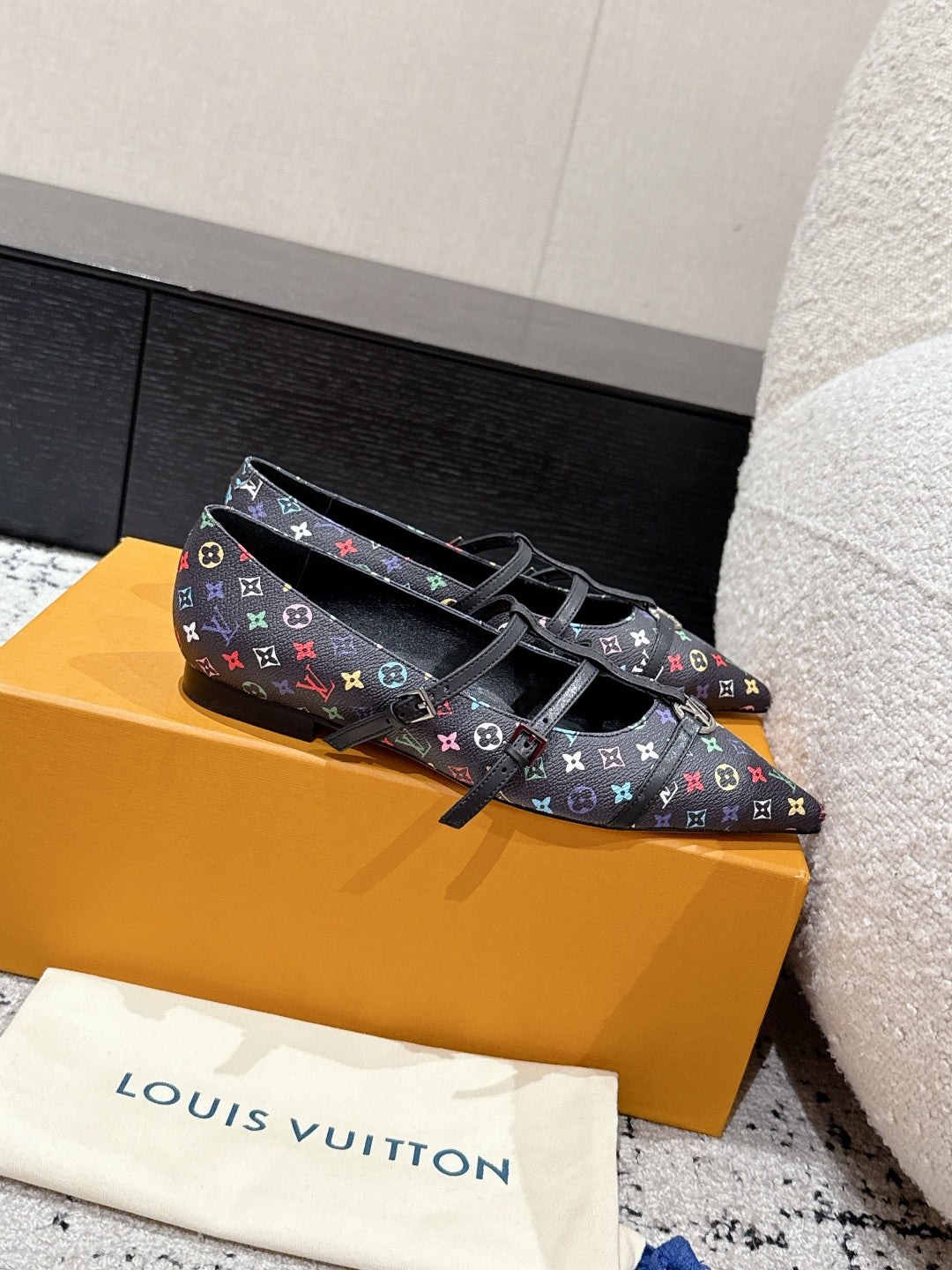 LuxluxHouse Best Quality Women Shoes Louis Vuitton