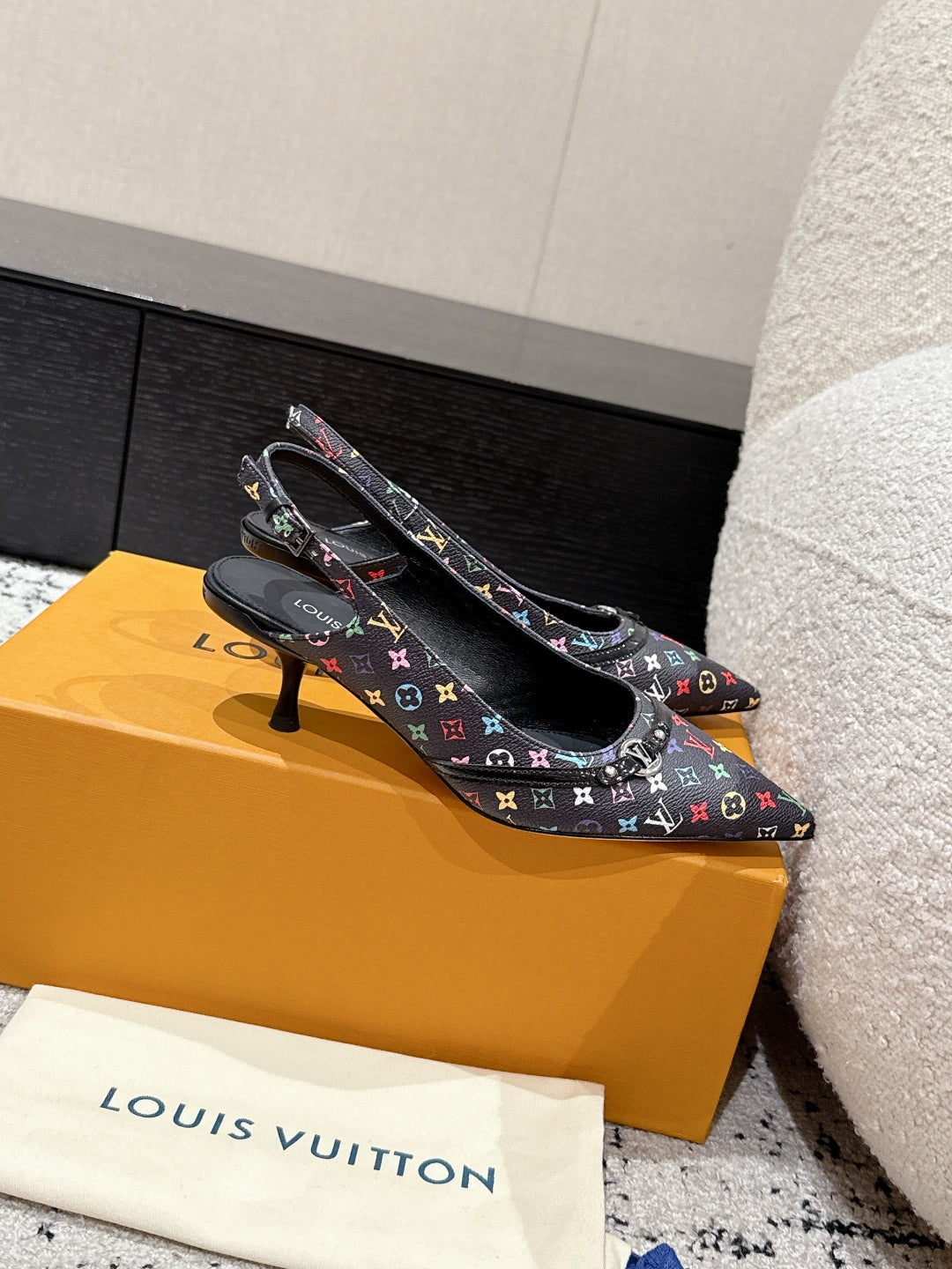 LuxluxHouse Best Quality Women Shoes Louis Vuitton