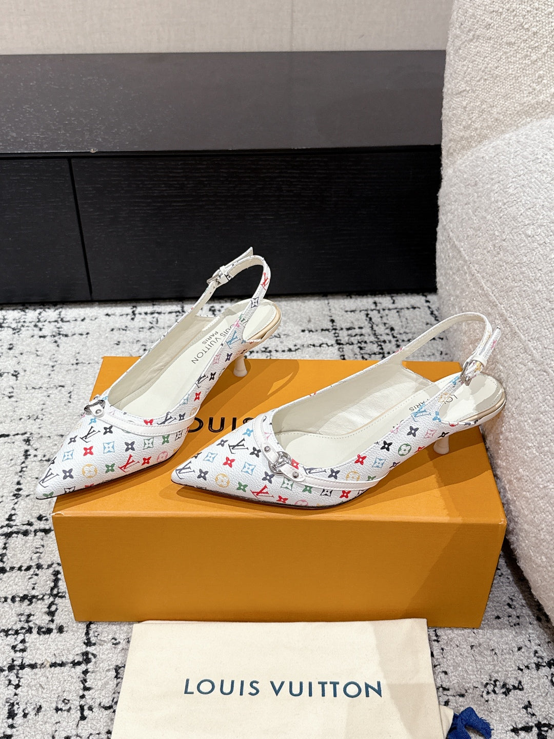 LuxluxHouse Best Quality Women Shoes Louis Vuitton