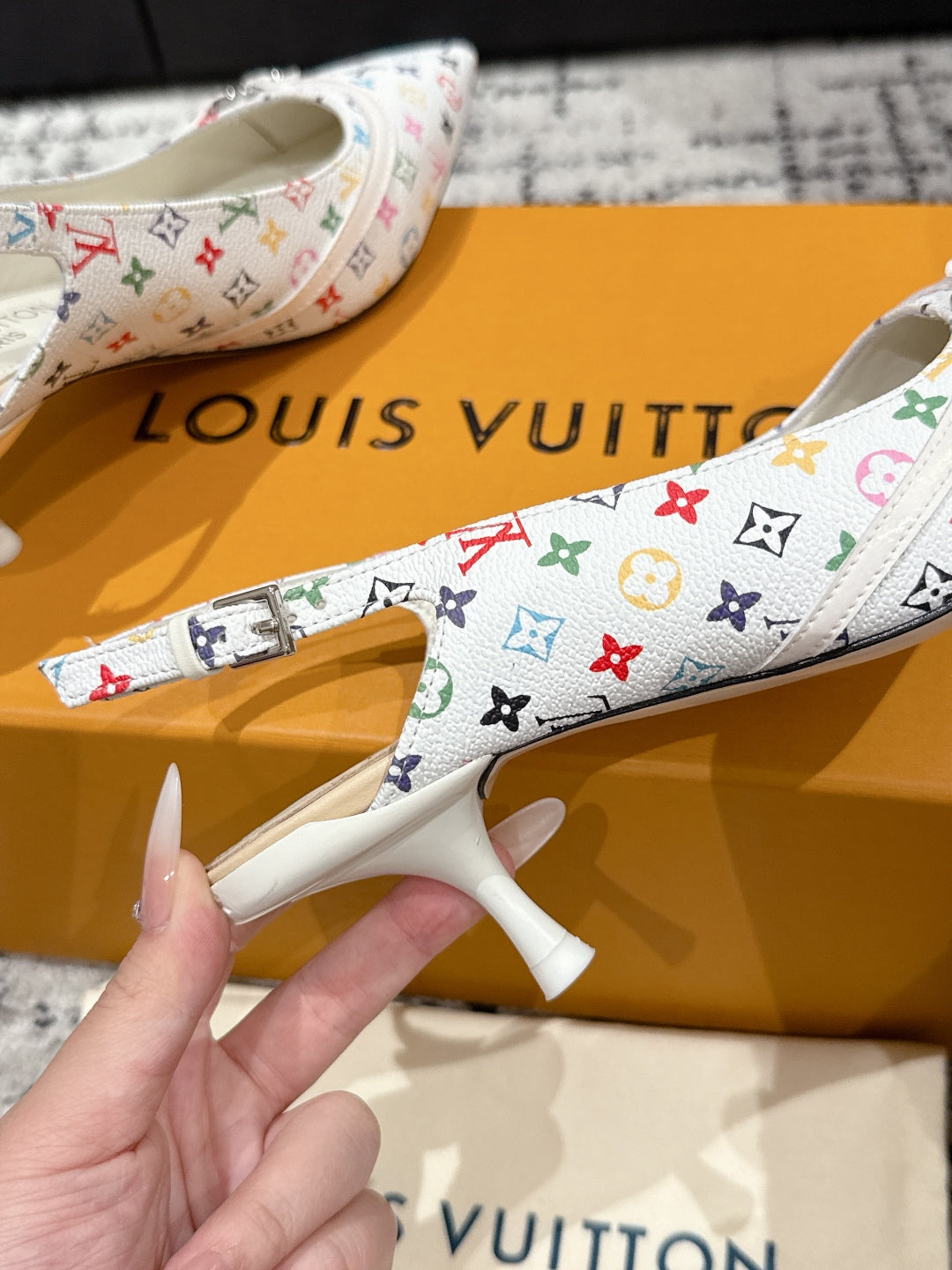 LuxluxHouse Best Quality Women Shoes Louis Vuitton