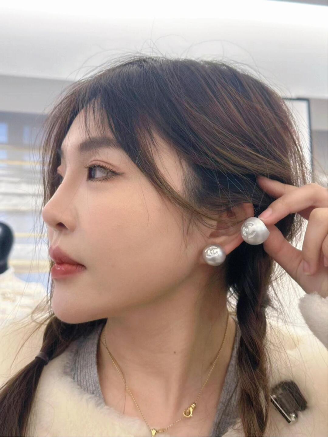 LuxluxHouse Best Quality Accessories Ring Earrings Chanel Earrings