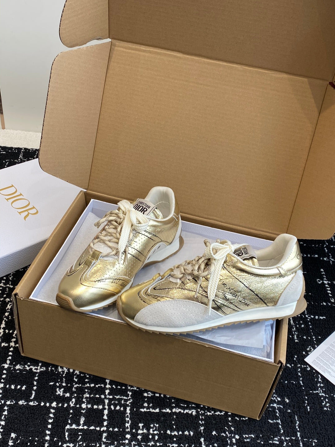 LuxluxHouse Best Quality Shoes Dior