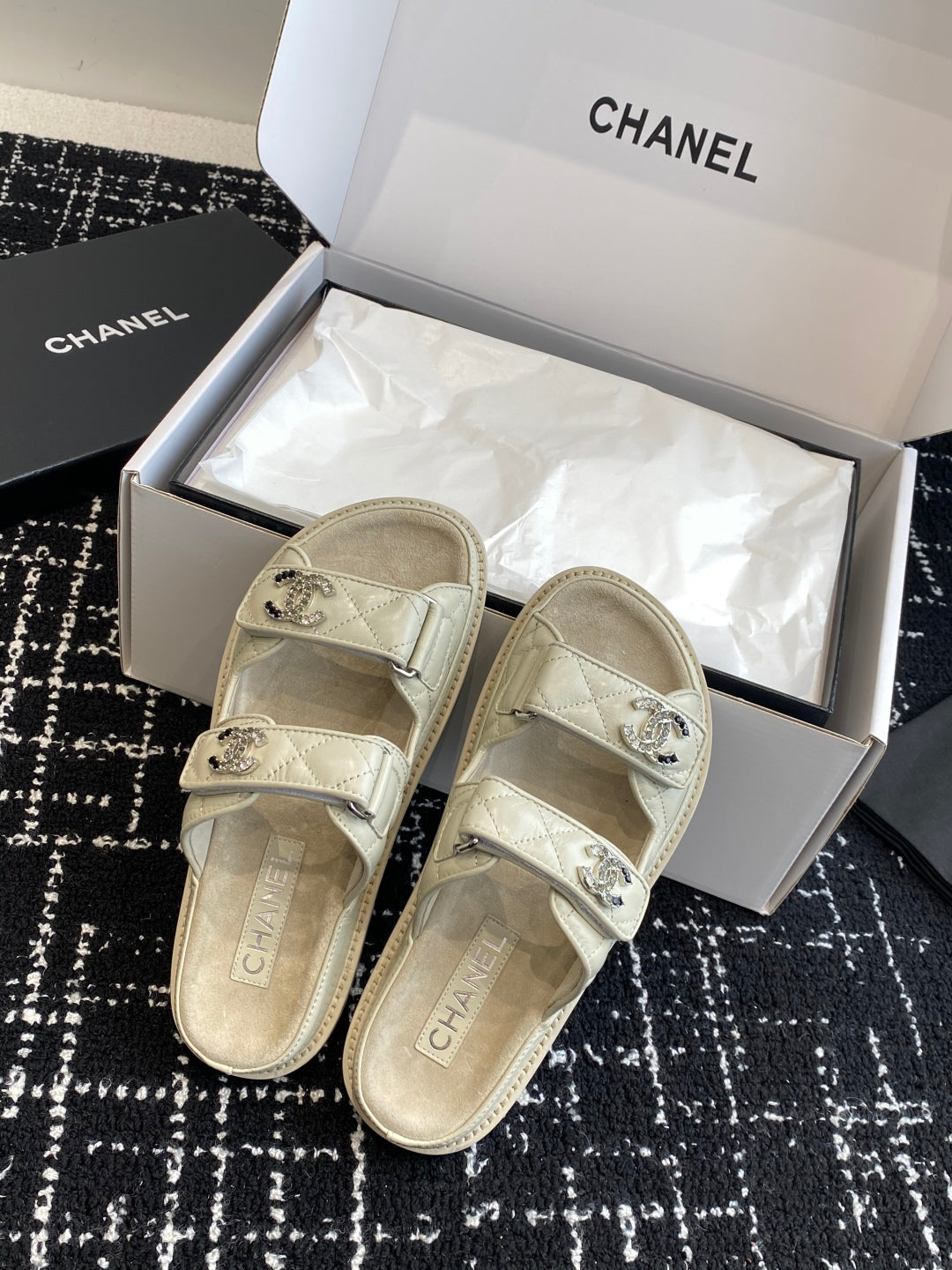 LuxluxHouse Best Quality Chanel Sandals