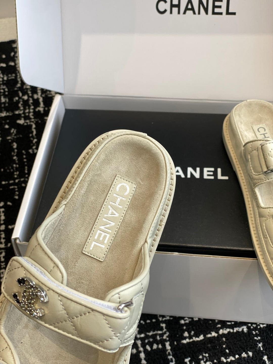LuxluxHouse Best Quality Chanel Sandals