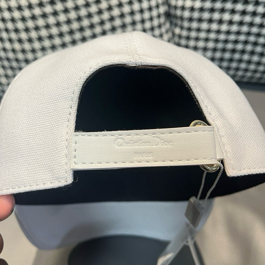 LuxluxHouse Best Quality Caps Dior