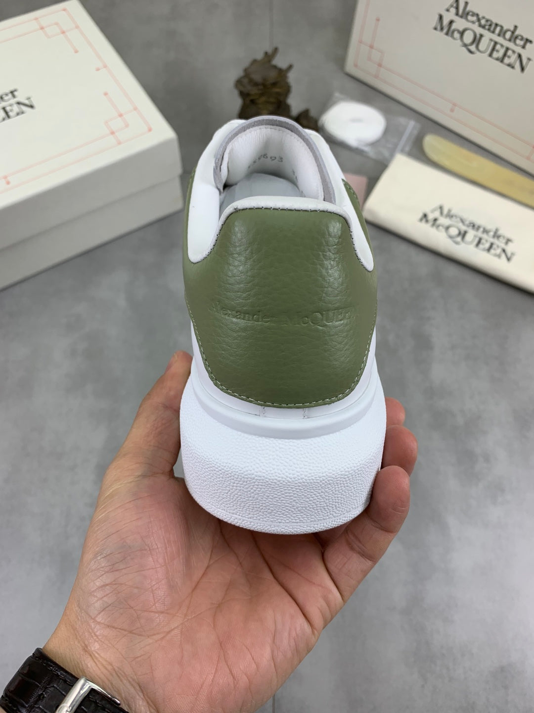 LuxluxHouse Best Quality Shoes Alexander McQueen