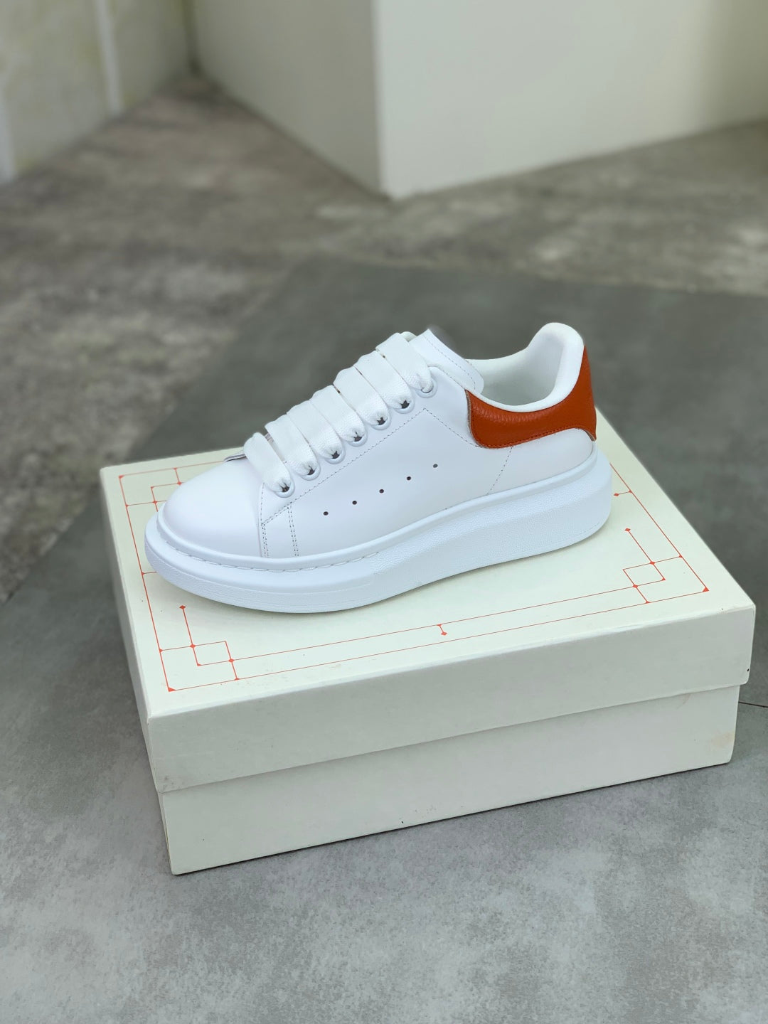 LuxluxHouse Best Quality Shoes Alexander McQueen