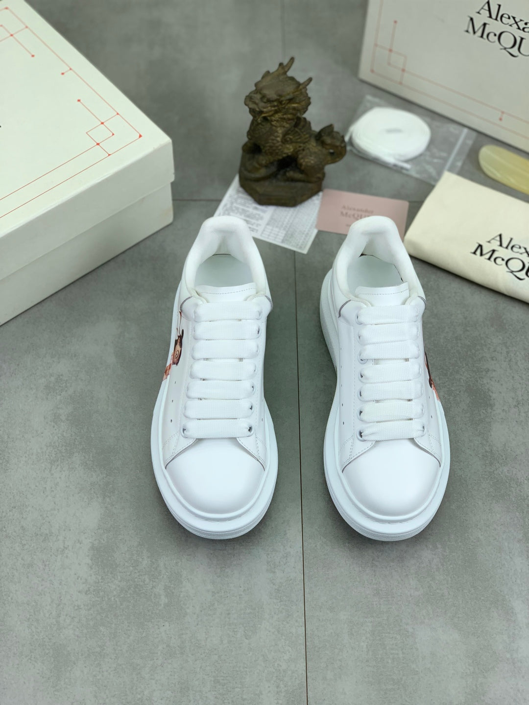 LuxluxHouse Best Quality Shoes Alexander McQueen