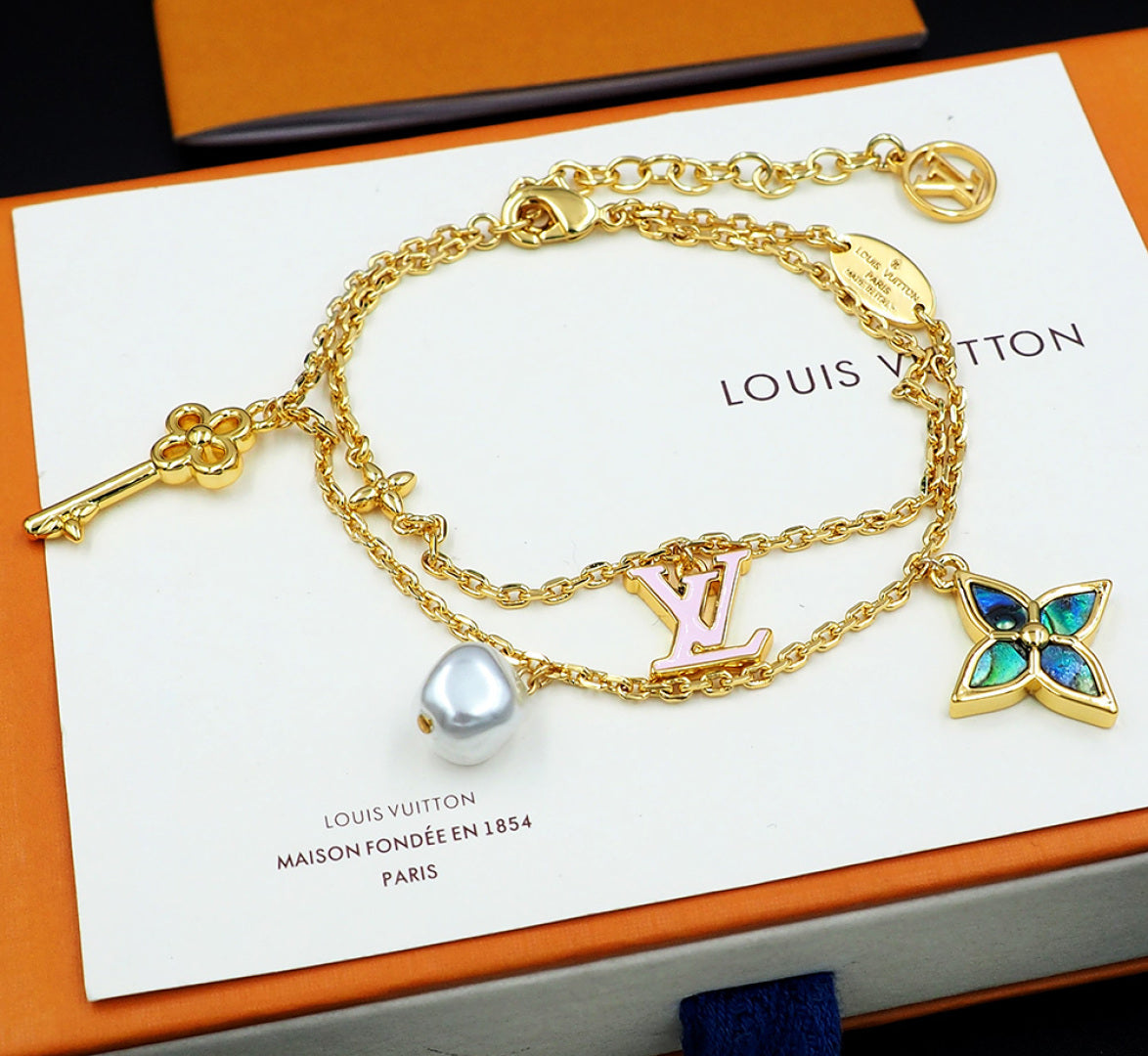 LuxluxHouse Best Quality Accessories Bracelet Louis Vuitton