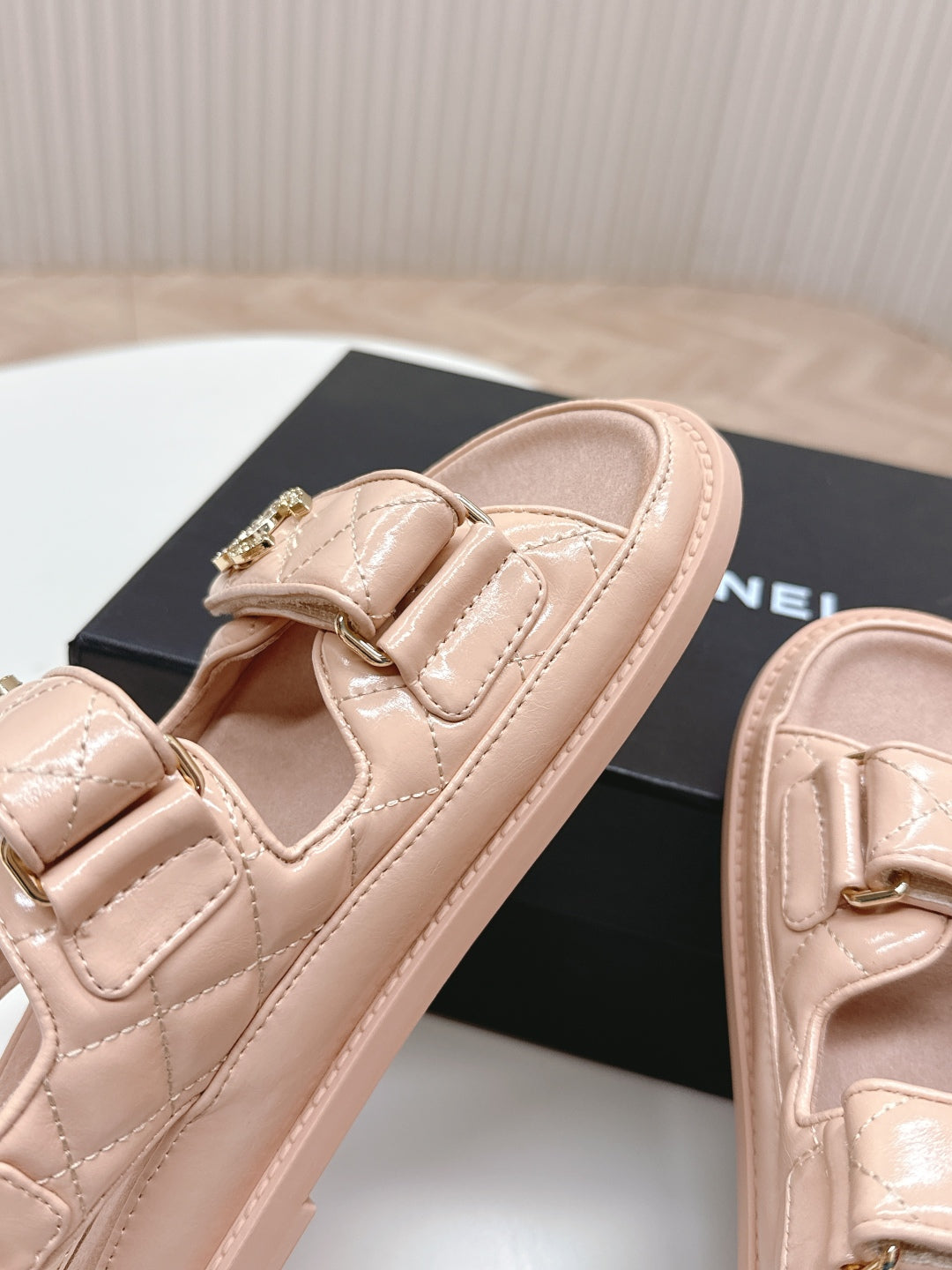 LuxluxHouse Best Quality Chanel Sandals