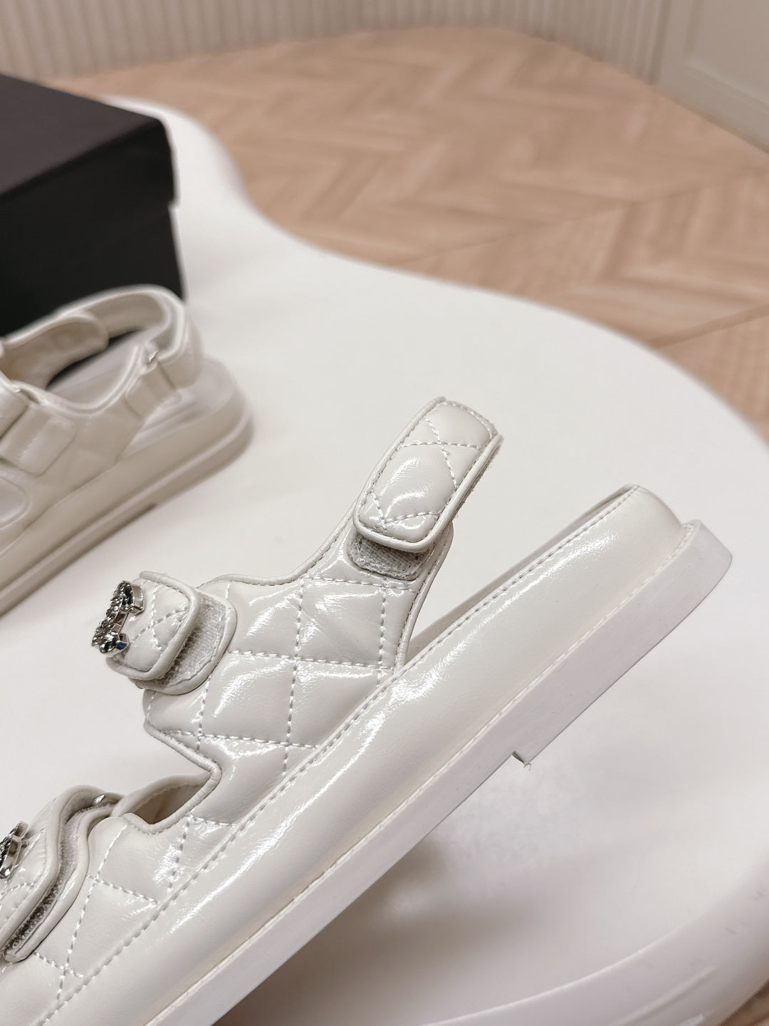 LuxluxHouse Best Quality Chanel Sandals