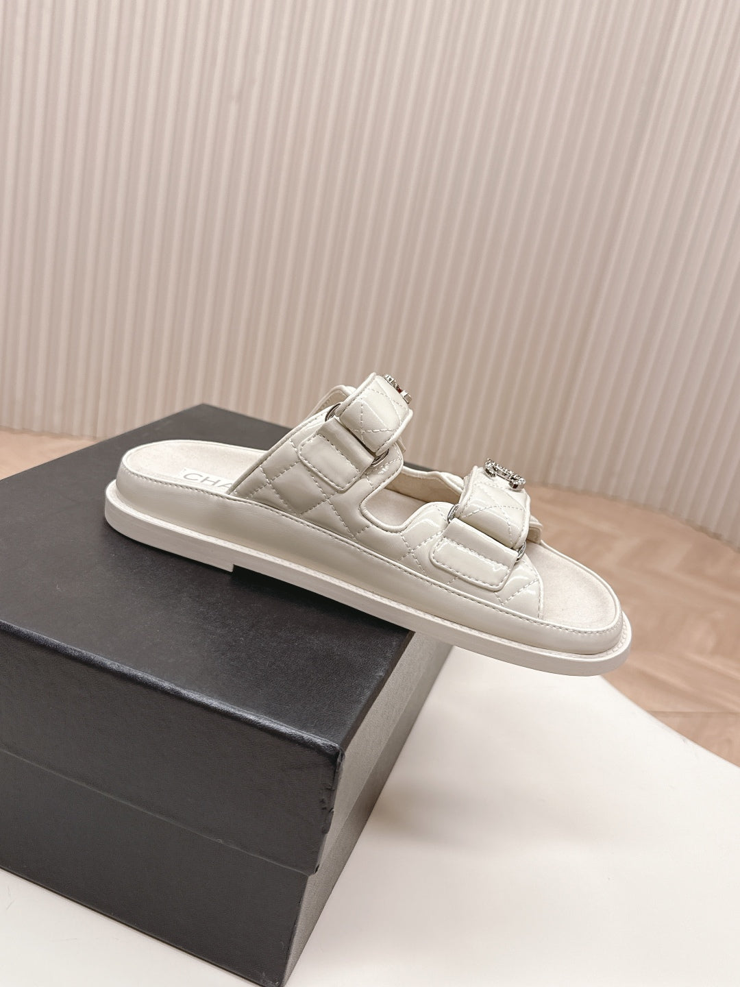 LuxluxHouse Best Quality Chanel Sandals