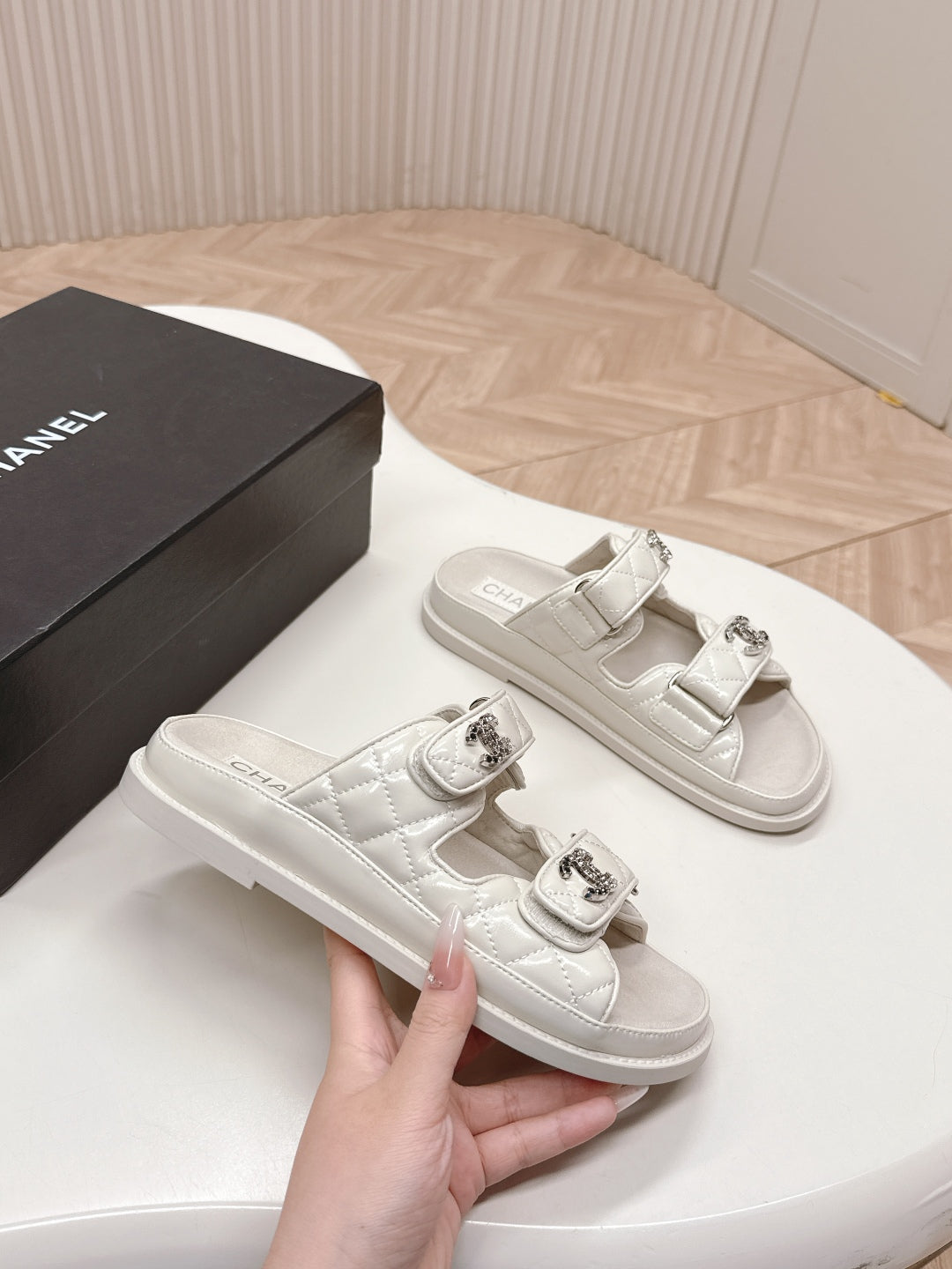 LuxluxHouse Best Quality Chanel Sandals