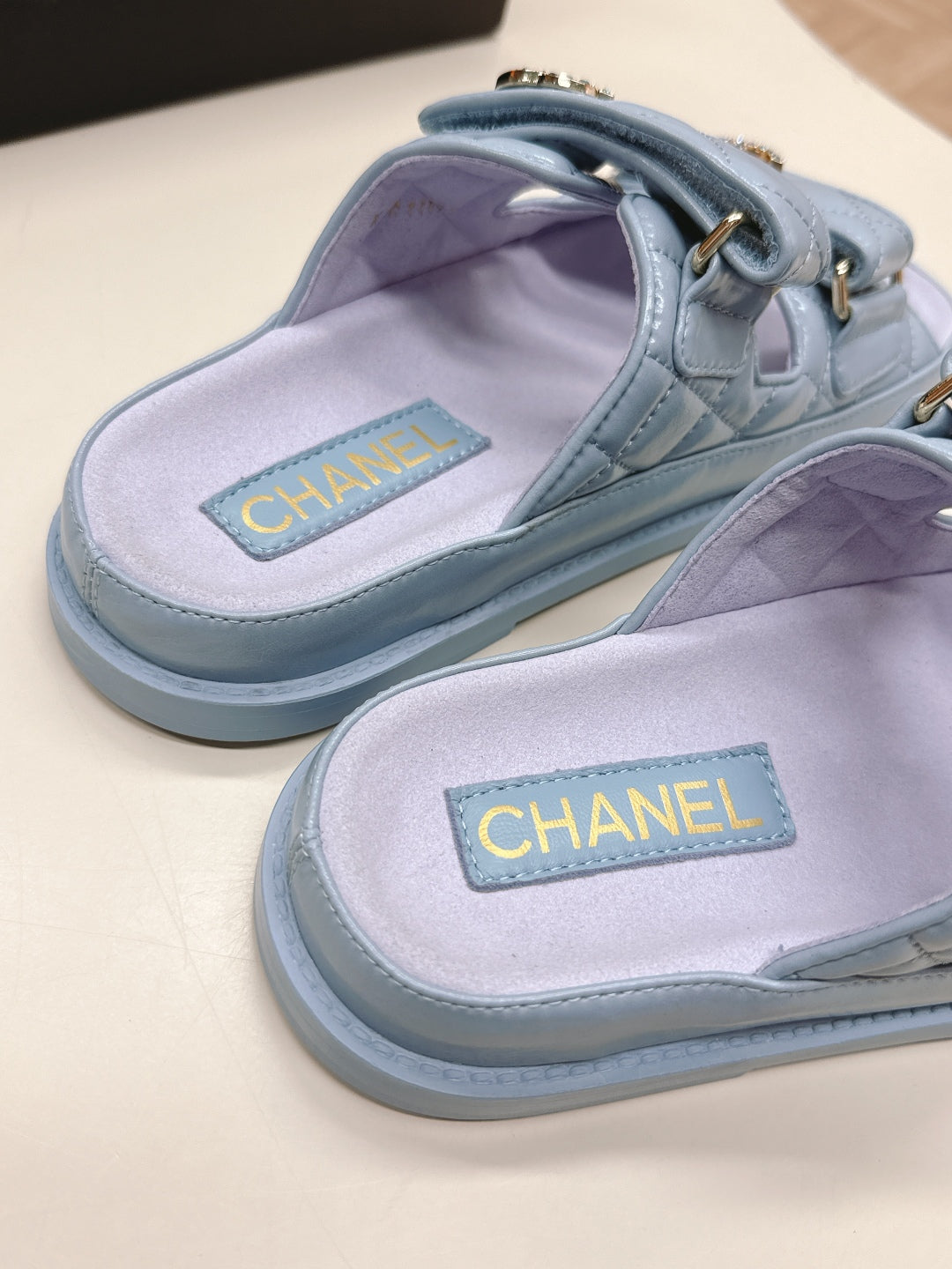 LuxluxHouse Best Quality Chanel Sandals