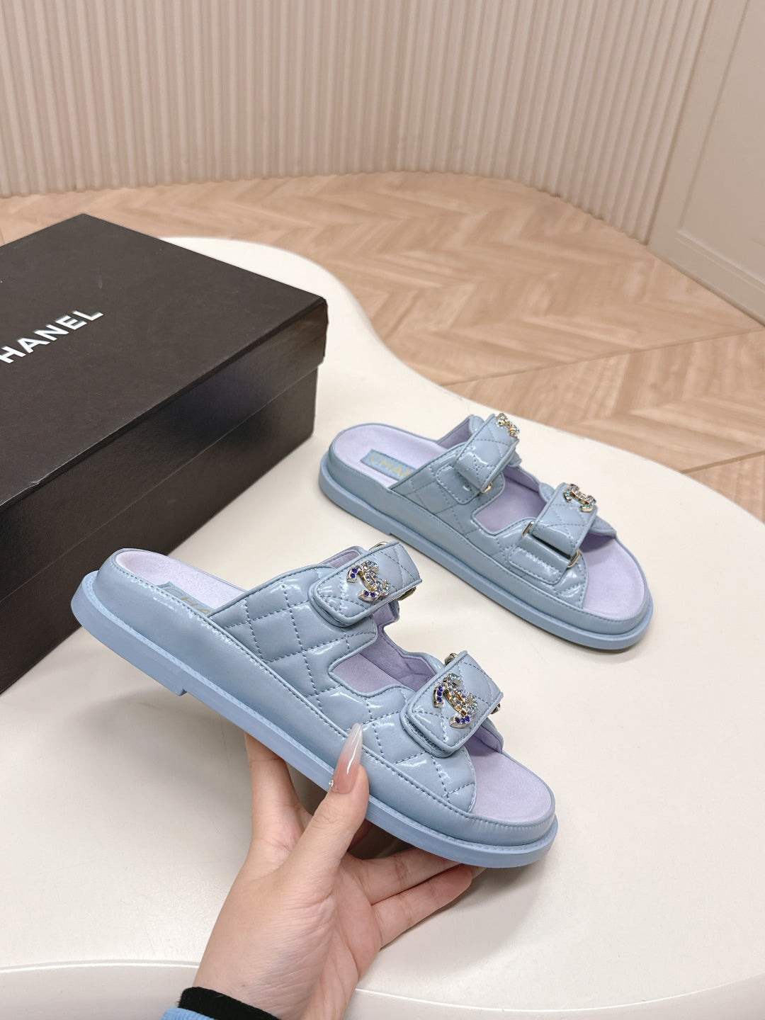 LuxluxHouse Best Quality Chanel Sandals