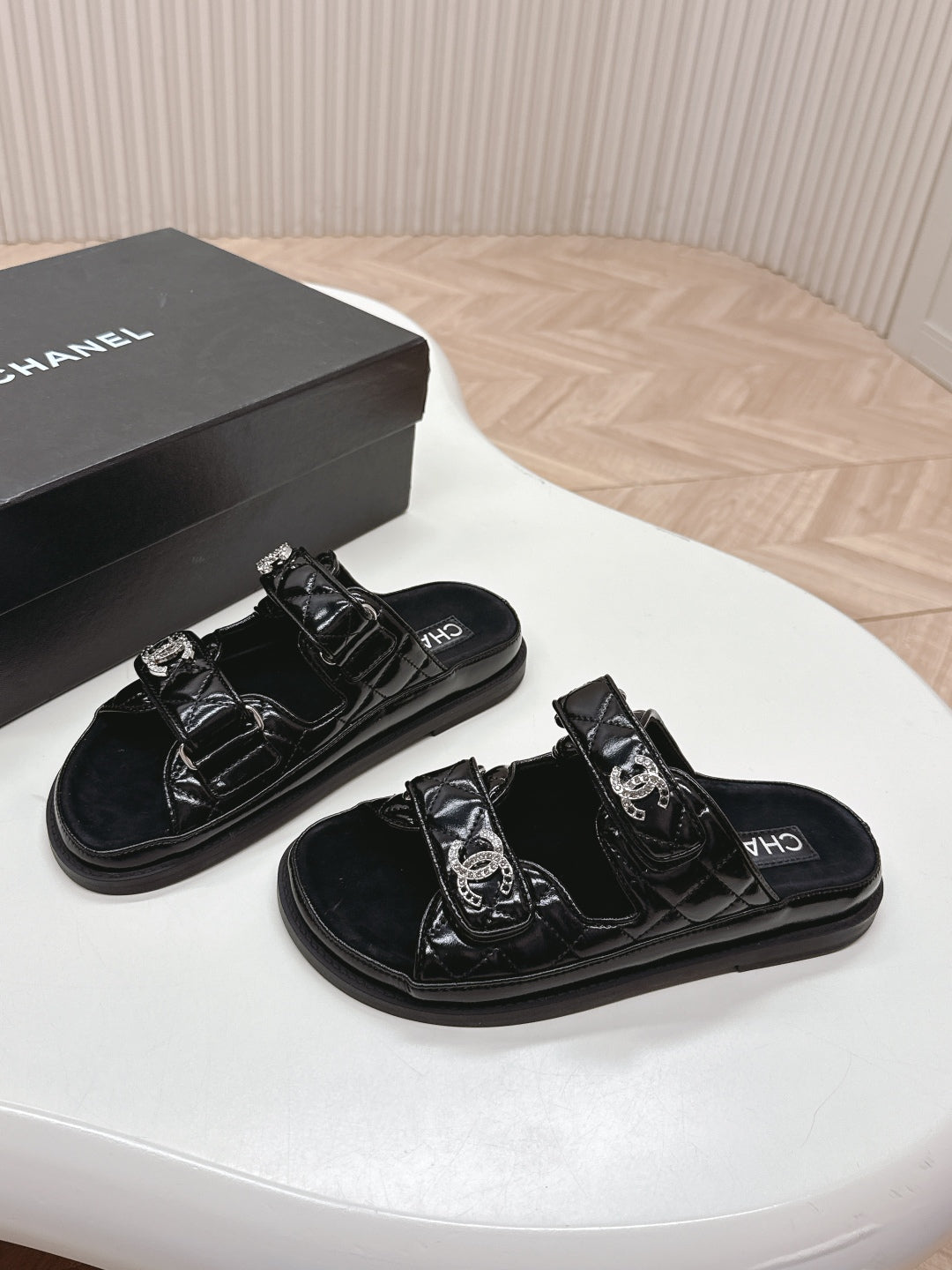 LuxluxHouse Best Quality Chanel Sandals