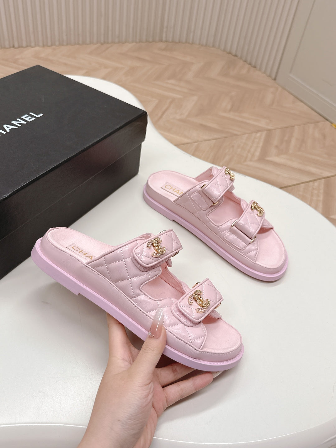 LuxluxHouse Best Quality Chanel Sandals