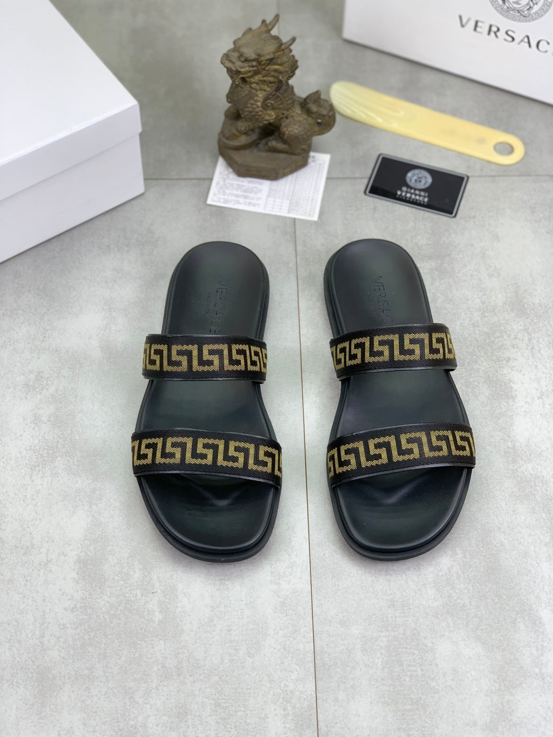 LuxluxHouse Best Quality Sandals Versace