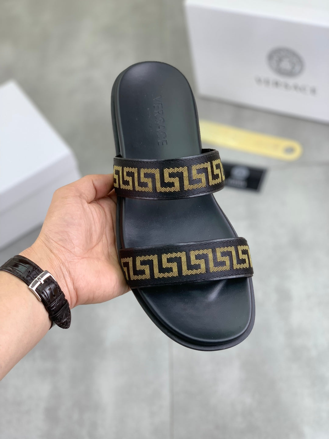 LuxluxHouse Best Quality Sandals Versace