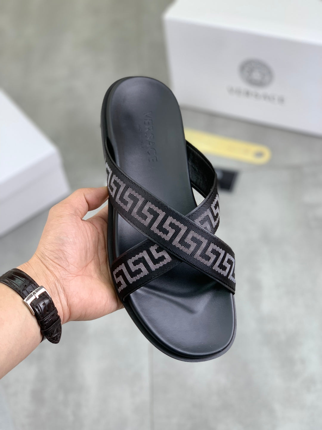 LuxluxHouse Best Quality Sandals Versace