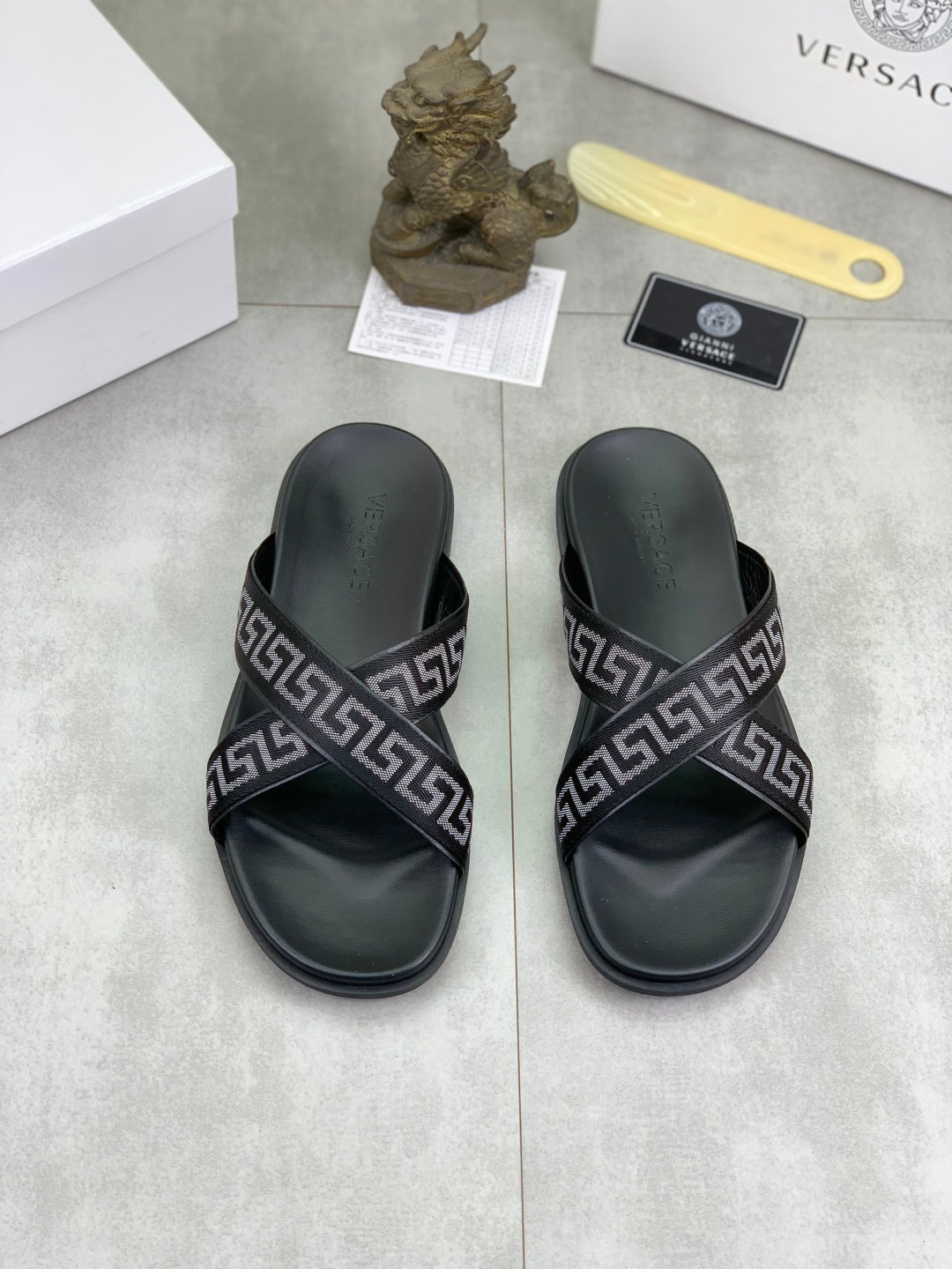 LuxluxHouse Best Quality Sandals Versace