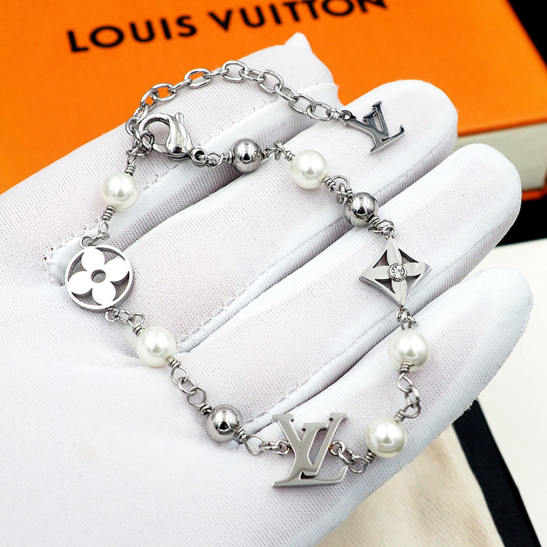 LuxluxHouse Best Quality Accessories Bracelet Louis Vuitton