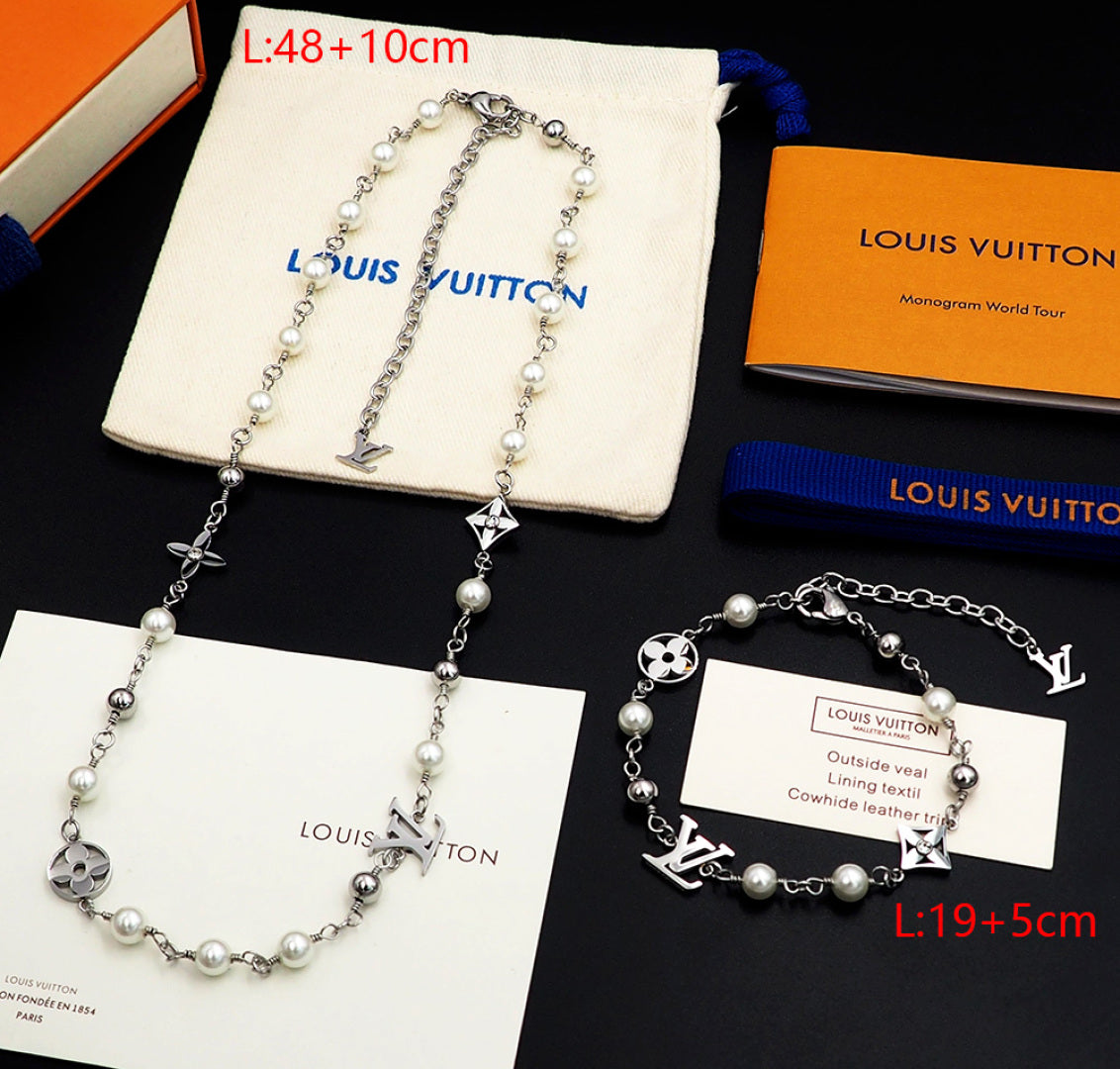 LuxluxHouse Best Quality Accessories Bracelet Louis Vuitton
