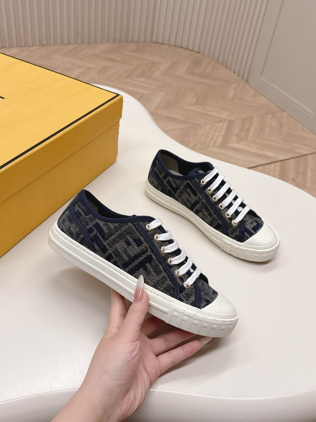 LuxluxHouse Best Quality Fendi Women Shoes