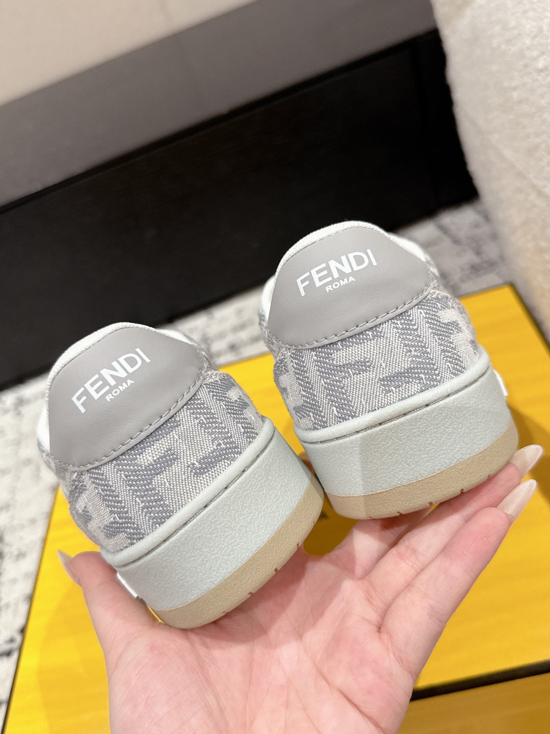 LuxluxHouse Best Quality Shoes Fendi